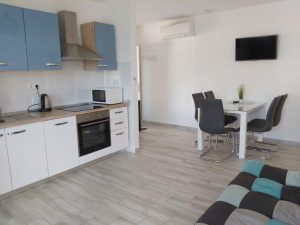 Apartment 4